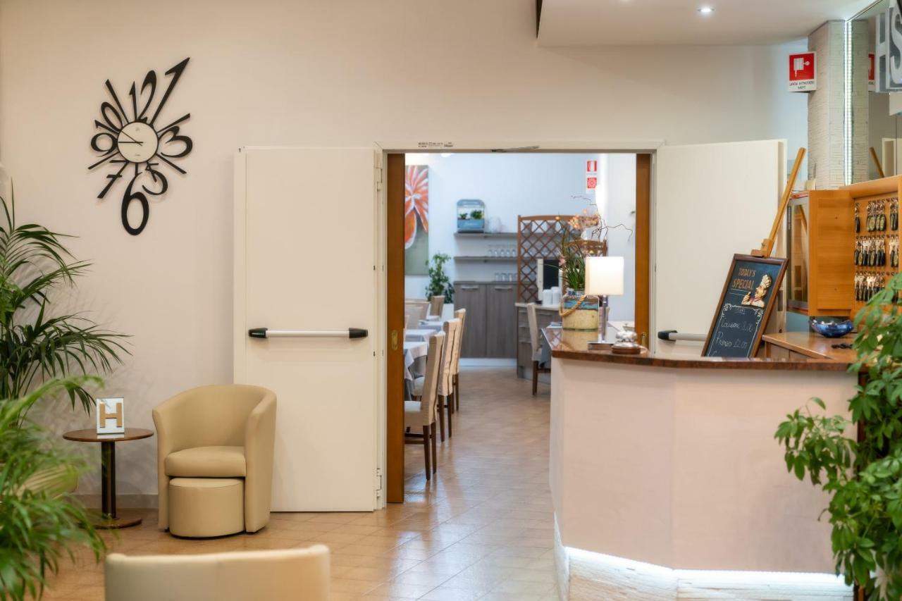 Hotel Stoccarda Caorle Kültér fotó