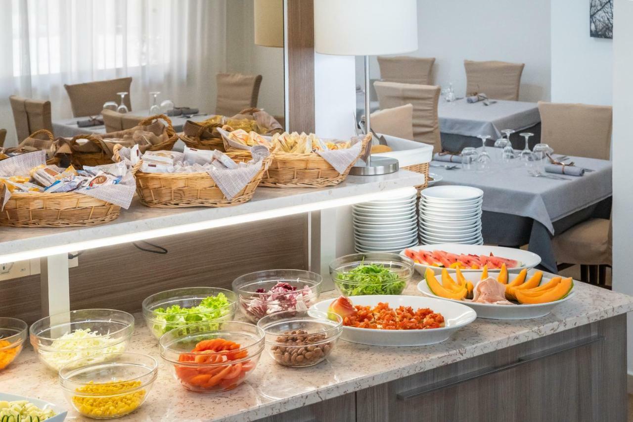 Hotel Stoccarda Caorle Kültér fotó