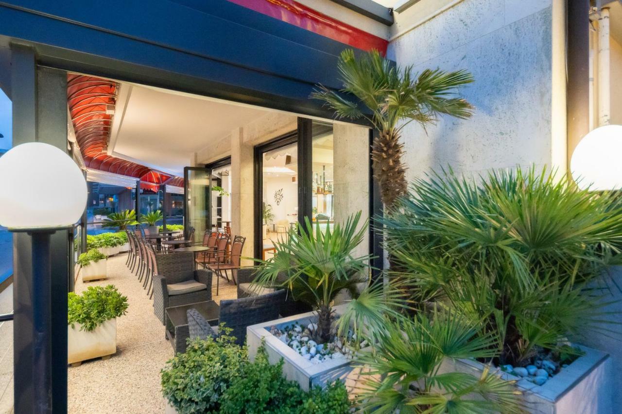Hotel Stoccarda Caorle Kültér fotó