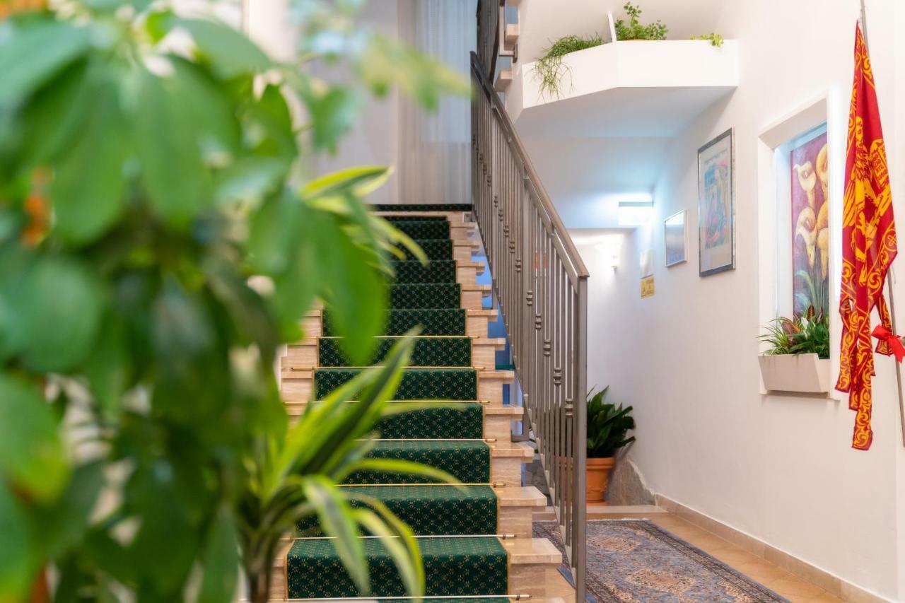 Hotel Stoccarda Caorle Kültér fotó
