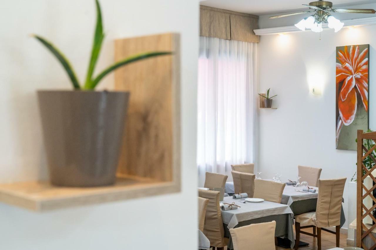Hotel Stoccarda Caorle Kültér fotó